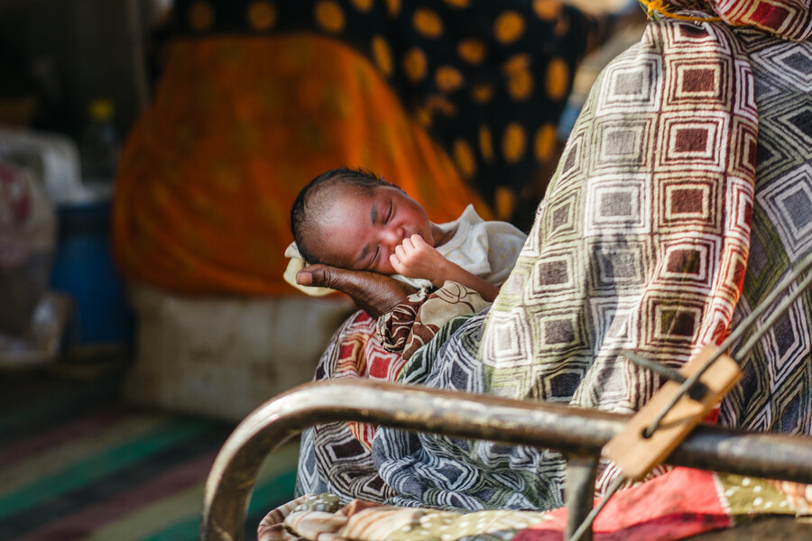 Born into war, baby Hinda knows nothing but a displacement camp in the eastern Sudanese city of Kassala. WFP/Abubakar Garelnabei