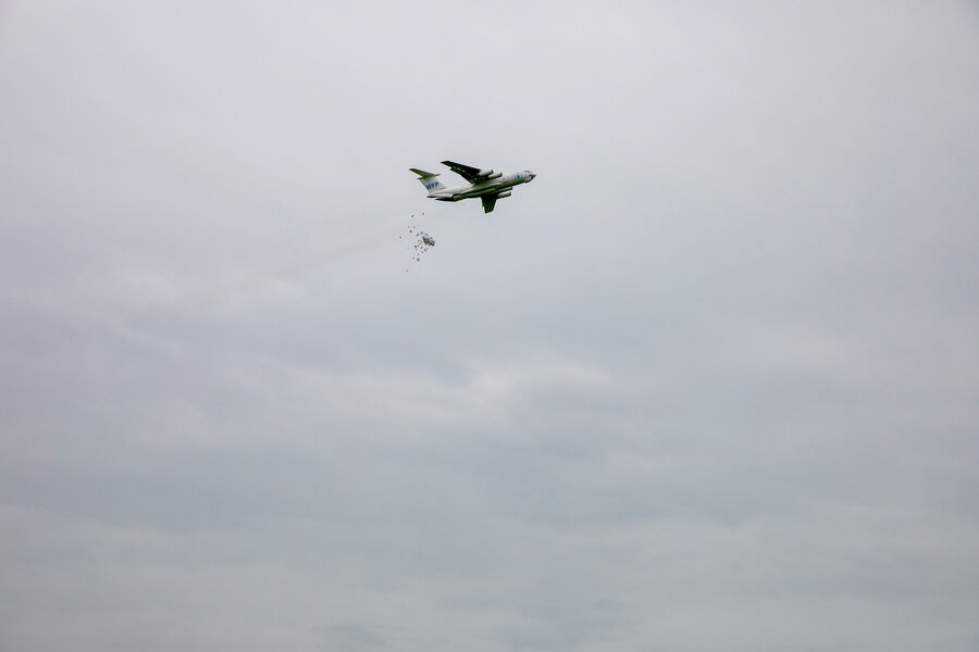A plane with WFP's logo airdropping food in South Sudan's Upper Nile State. Photo: WFP/Eulalia Berlanga